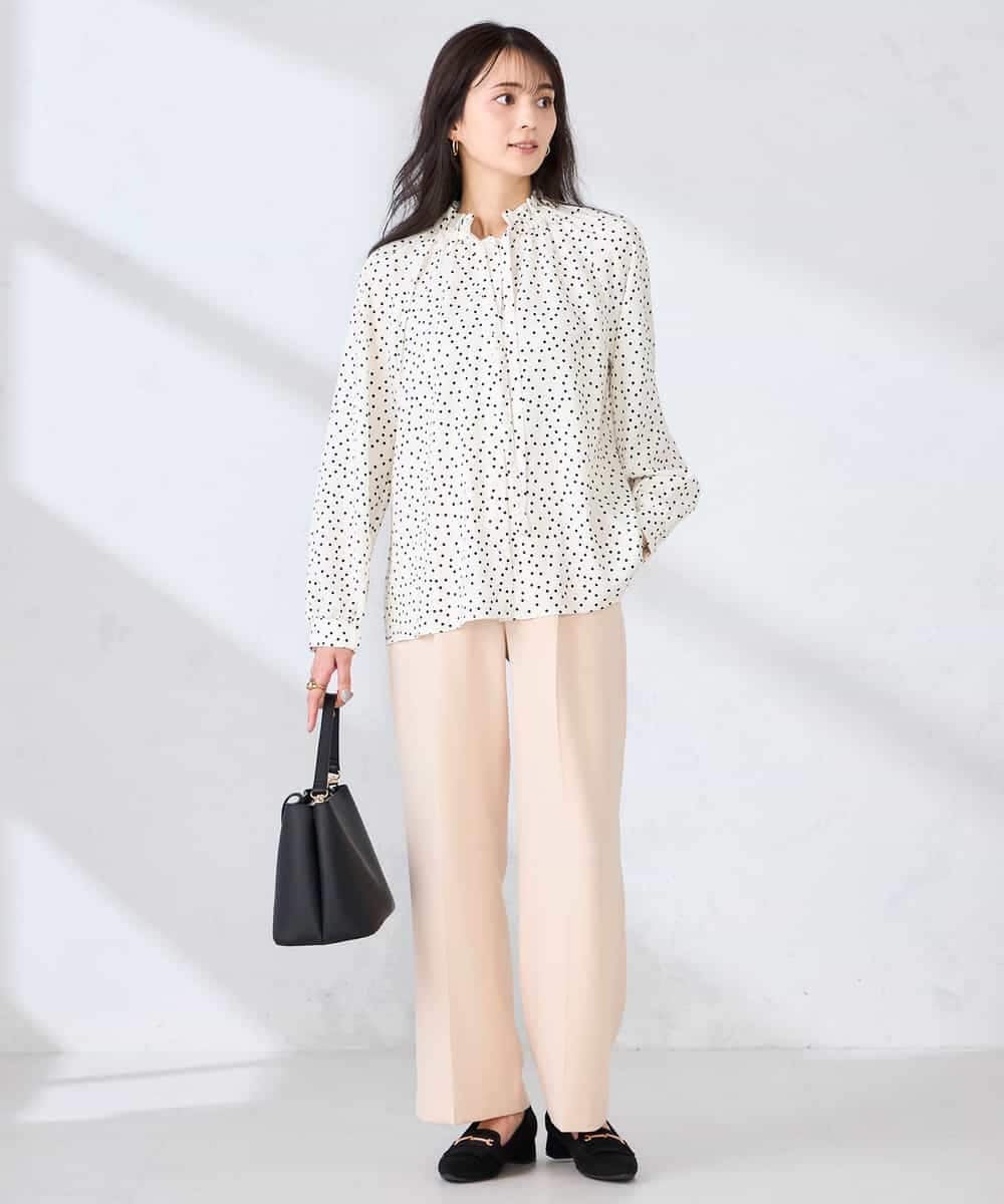 K2BFD34049 a.v.v(アー・ヴェ・ヴェ) フリルネックボウタイブラウス ネイビー