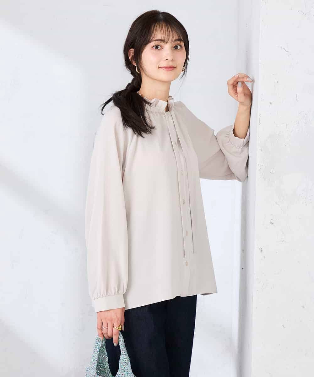 K2BFD34049 a.v.v(アー・ヴェ・ヴェ) フリルネックボウタイブラウス ネイビー