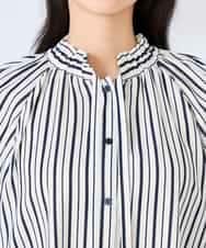 K2BFD34049 a.v.v(アー・ヴェ・ヴェ) フリルネックボウタイブラウス ネイビー