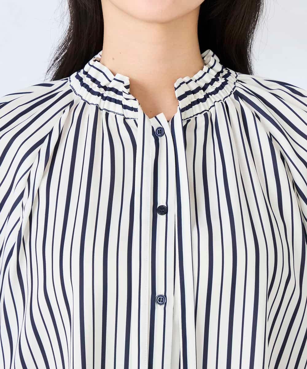 K2BFD34049 a.v.v(アー・ヴェ・ヴェ) フリルネックボウタイブラウス ネイビー