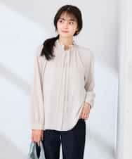 K2BFD34049 a.v.v(アー・ヴェ・ヴェ) フリルネックボウタイブラウス グレージュ