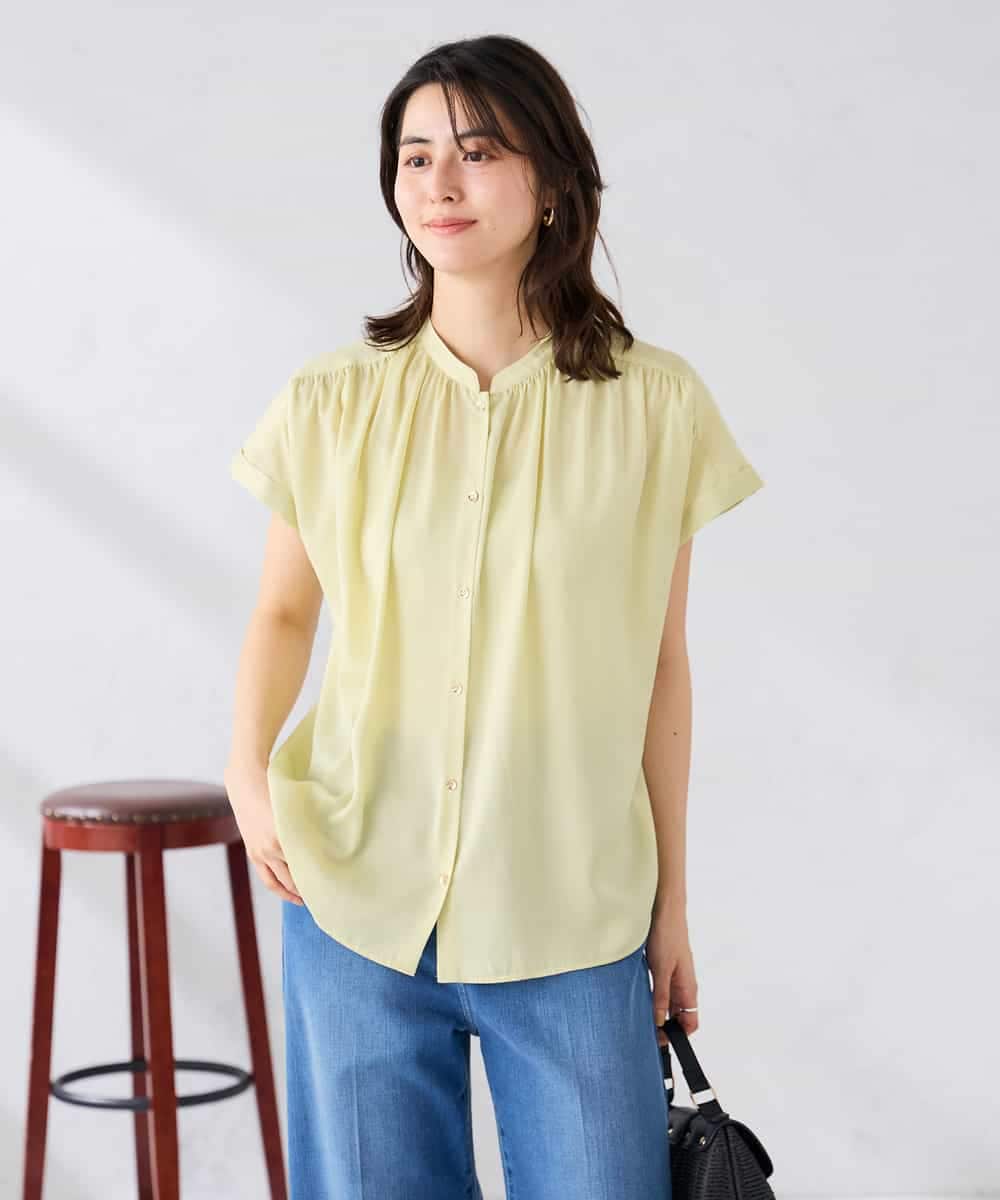 K2BGD05039 a.v.v(アー・ヴェ・ヴェ) 【接触冷感/UVカット】サテンギャザーブラウス【吸水速乾/イージーケア】 ライトイエロー