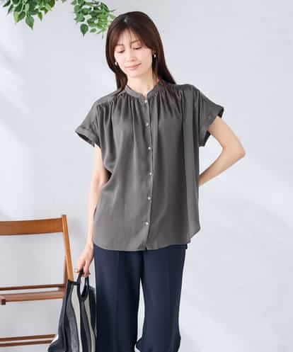 K2BGD05039 a.v.v 【接触冷感/UVカット】サテンギャザーブラウス【吸水速乾/イージーケア】