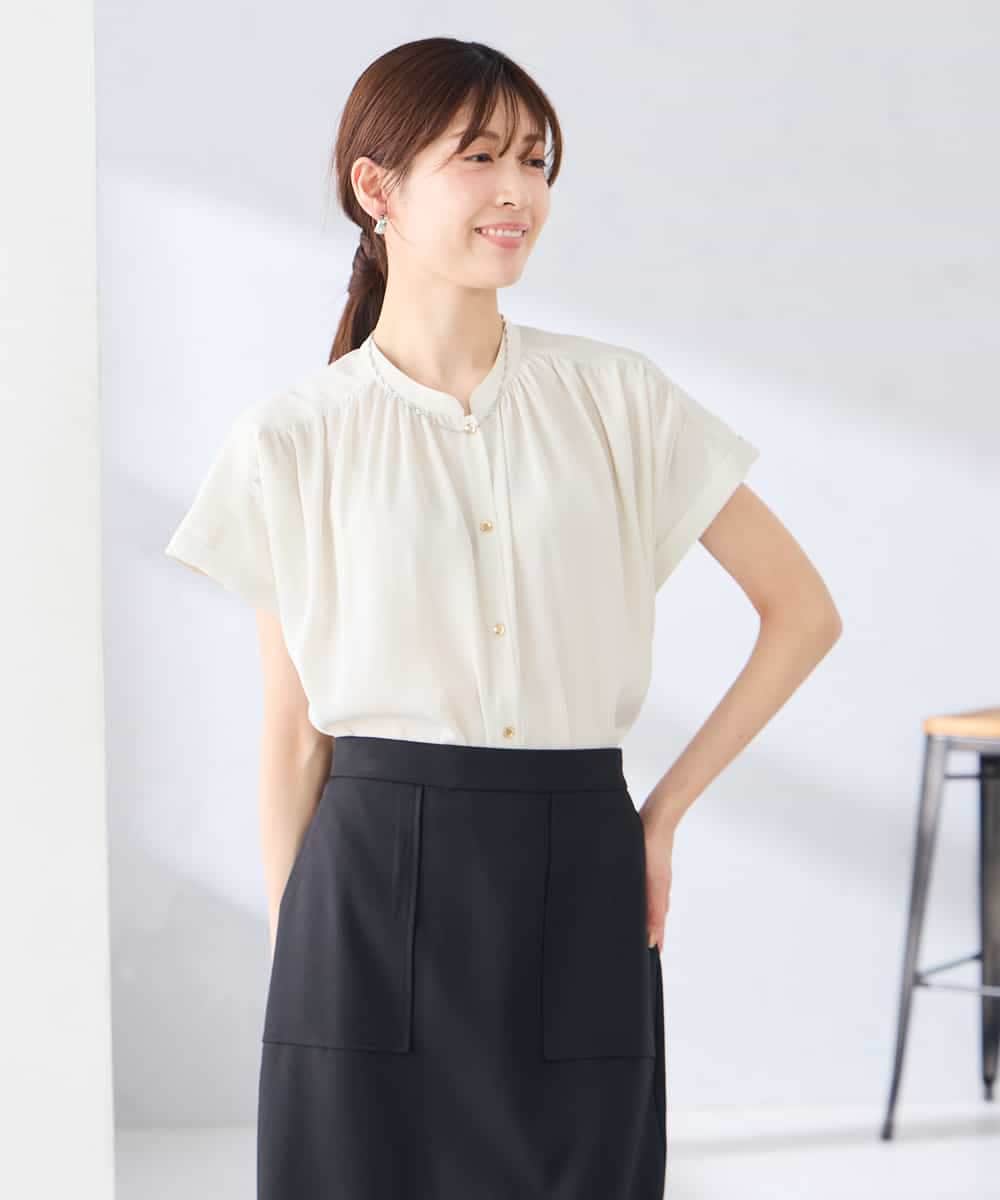 K2BGD05039 a.v.v(アー・ヴェ・ヴェ) 【接触冷感/UVカット】サテンギャザーブラウス【吸水速乾/イージーケア】 ダークグレー