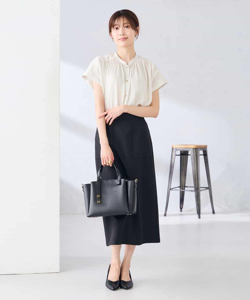 K2BGD05039 a.v.v(アー・ヴェ・ヴェ) 【接触冷感/UVカット】サテンギャザーブラウス【吸水速乾/イージーケア】 ダークグレー