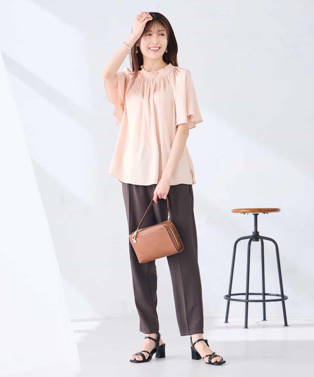 K2BGD14039 a.v.v(アー・ヴェ・ヴェ) エアリーサテンシャーリングネックブラウス ピンク