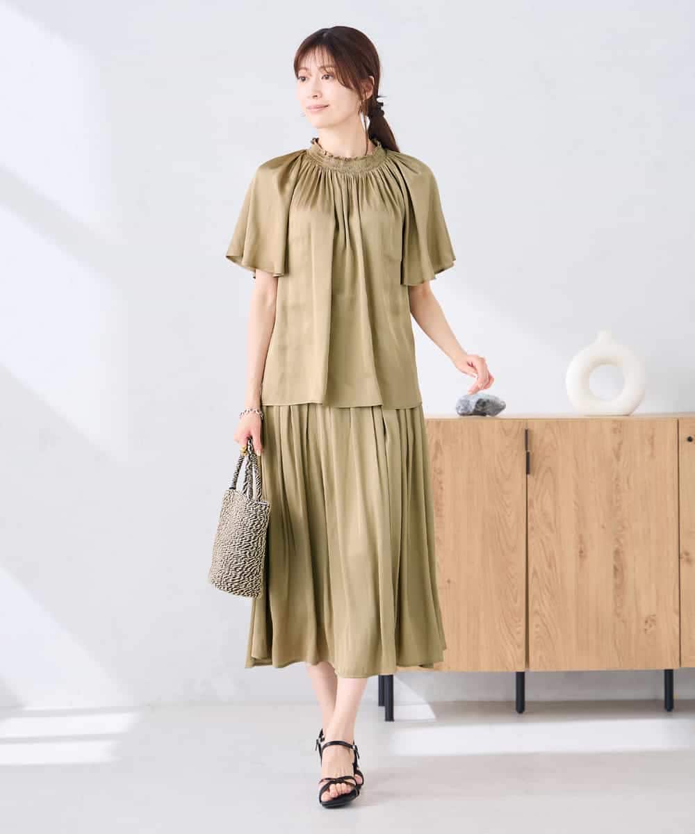 K2BGD14039 a.v.v(アー・ヴェ・ヴェ) エアリーサテンシャーリングネックブラウス ピンク