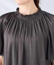 K2BGD14039 a.v.v(アー・ヴェ・ヴェ) エアリーサテンシャーリングネックブラウス ピンク