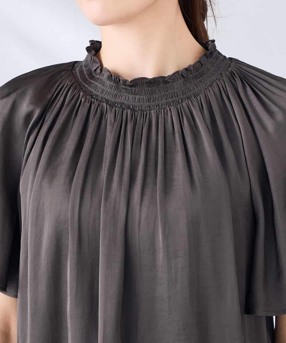 K2BGD14039 a.v.v(アー・ヴェ・ヴェ) エアリーサテンシャーリングネックブラウス ピンク