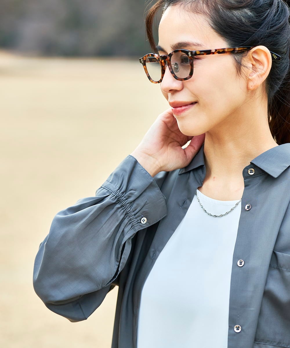 K2BGD15044 a.v.v(アー・ヴェ・ヴェ) バックタックシアーシャツ【接触冷感/イージーケア】 レッド