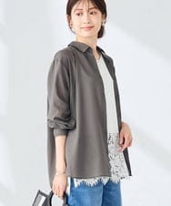 K2BGD15044 a.v.v(アー・ヴェ・ヴェ) バックタックシアーシャツ【接触冷感/イージーケア】 ダークグレー