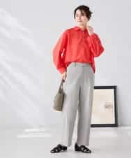 K2BGD15044 a.v.v(アー・ヴェ・ヴェ) バックタックシアーシャツ【接触冷感/イージーケア】 レッド