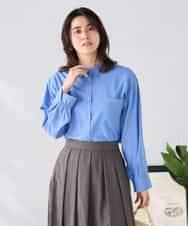 K2BGD15044 a.v.v(アー・ヴェ・ヴェ) バックタックシアーシャツ【接触冷感/イージーケア】 レッド