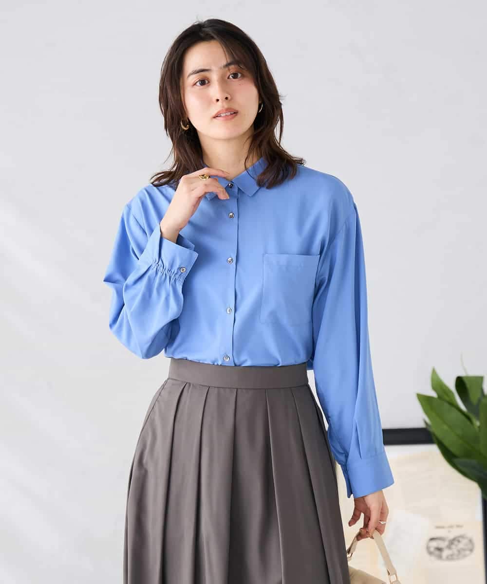 K2BGD15044 a.v.v(アー・ヴェ・ヴェ) バックタックシアーシャツ【接触冷感/イージーケア】 レッド