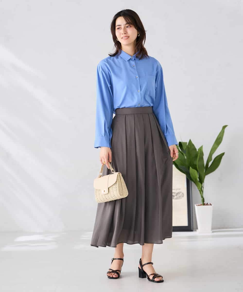 K2BGD15044 a.v.v(アー・ヴェ・ヴェ) バックタックシアーシャツ【接触冷感/イージーケア】 レッド