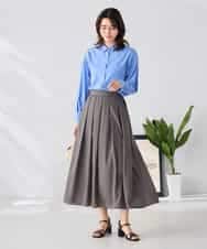 K2BGD15044 a.v.v(アー・ヴェ・ヴェ) バックタックシアーシャツ【接触冷感/イージーケア】 レッド