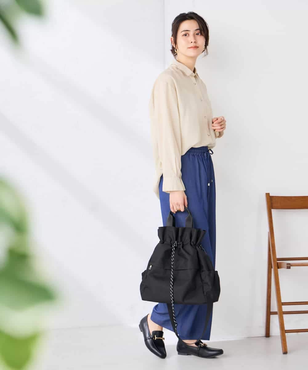 K2BGD15044 a.v.v(アー・ヴェ・ヴェ) バックタックシアーシャツ【接触冷感/イージーケア】 レッド