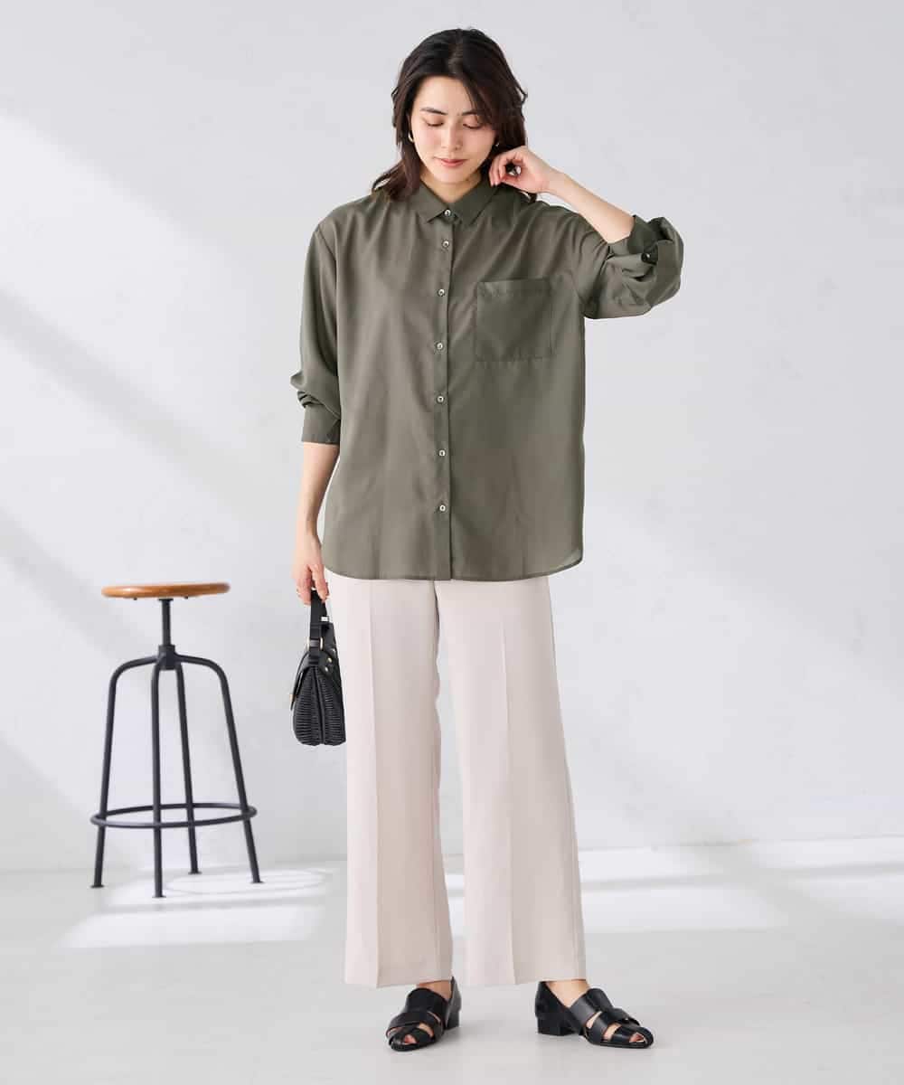 K2BGD15044 a.v.v(アー・ヴェ・ヴェ) バックタックシアーシャツ【接触冷感/イージーケア】 レッド