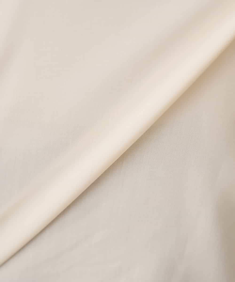 K2BGD15044 a.v.v(アー・ヴェ・ヴェ) バックタックシアーシャツ【接触冷感/イージーケア】 レッド