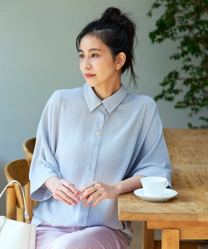 K2BGD30049 a.v.v 【2WAY】楊柳ドルマンシルエットシャツ