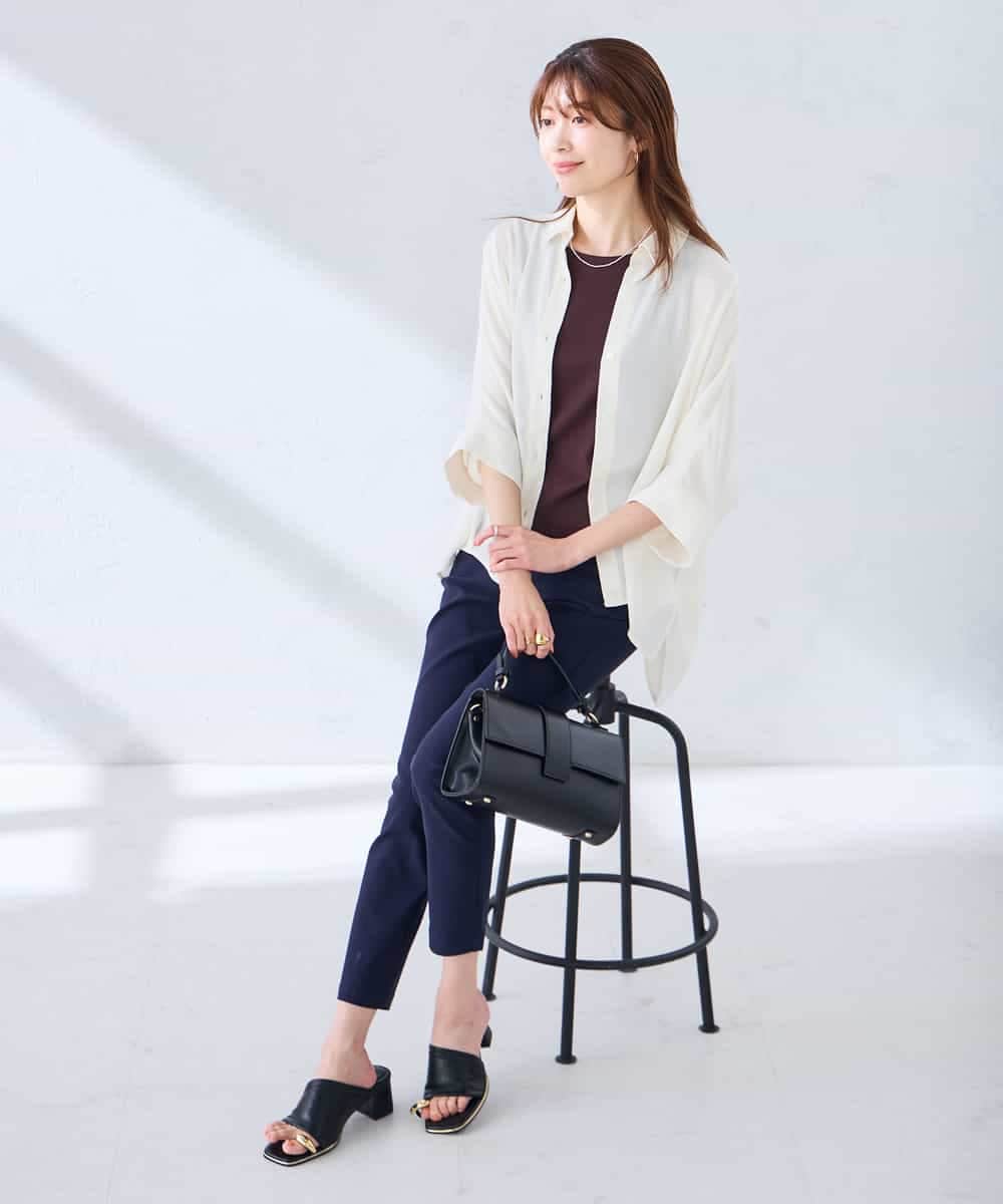 K2BGD30049 a.v.v(アー・ヴェ・ヴェ) 【2WAY】楊柳ドルマンシルエットシャツ アイボリー