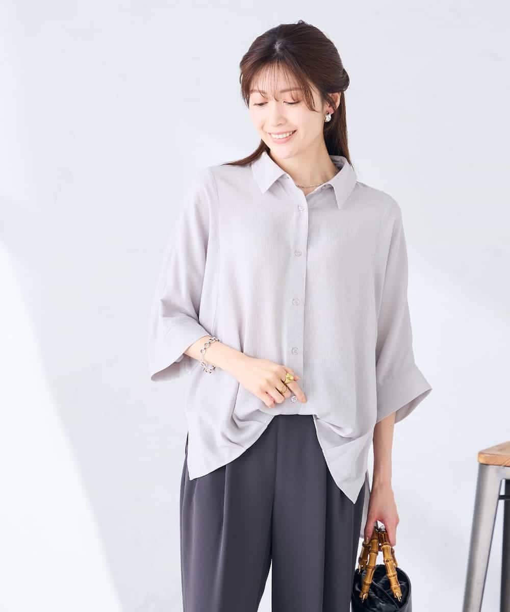 K2BGD30049 a.v.v(アー・ヴェ・ヴェ) 【2WAY】楊柳ドルマンシルエットシャツ アイボリー