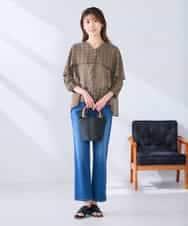 K2BGD31049 a.v.v(アー・ヴェ・ヴェ) ケープ風シアーブラウス ネイビー