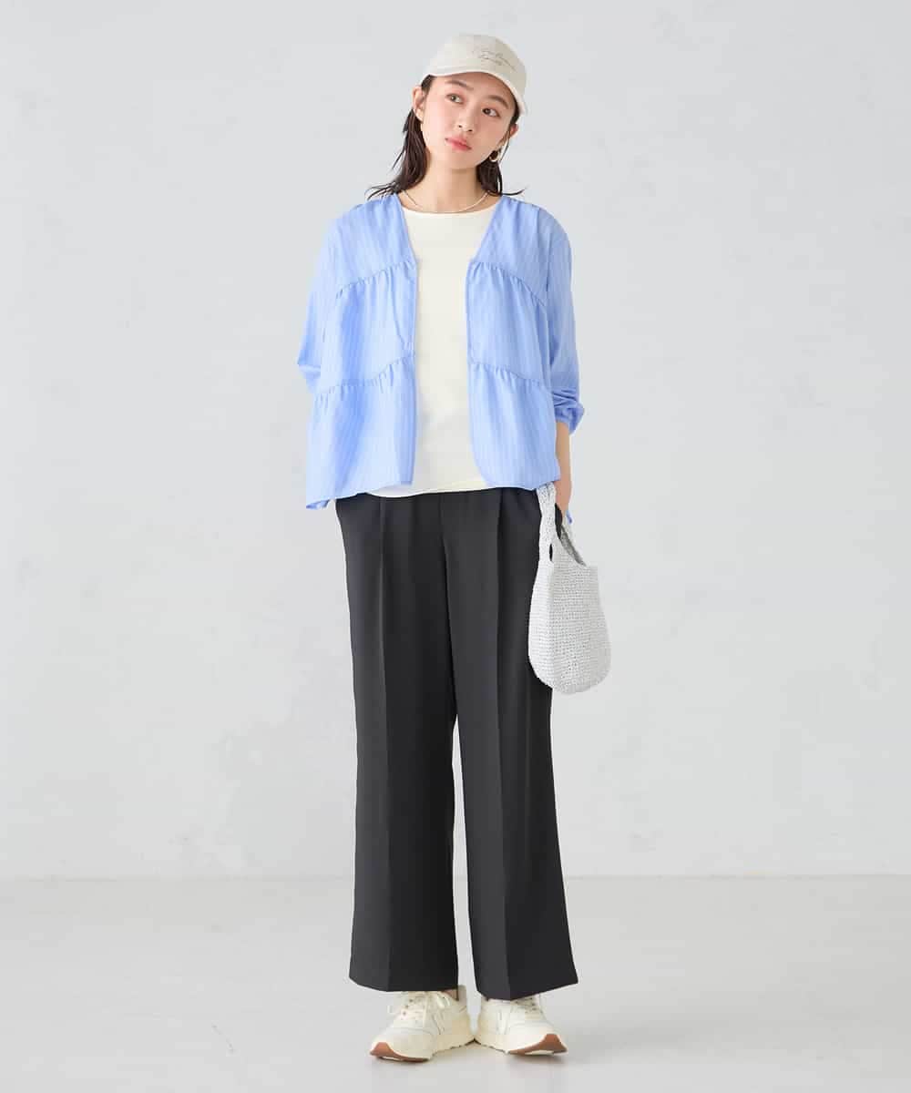 K2BGD32049 a.v.v(アー・ヴェ・ヴェ) ストライプ柄ティアードシアーブラウス アイボリー