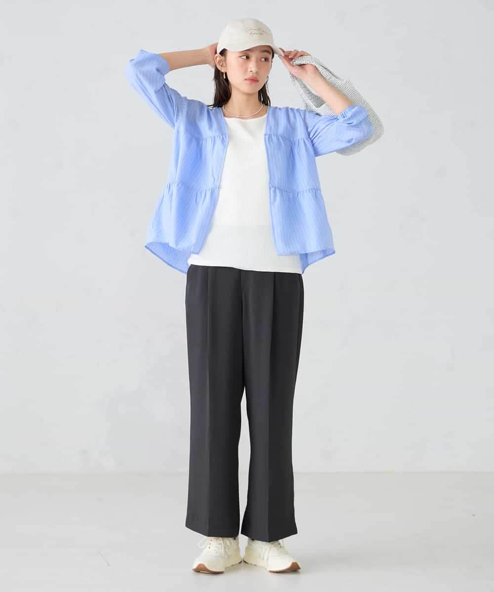 K2BGD32049 a.v.v(アー・ヴェ・ヴェ) ストライプ柄ティアードシアーブラウス アイボリー