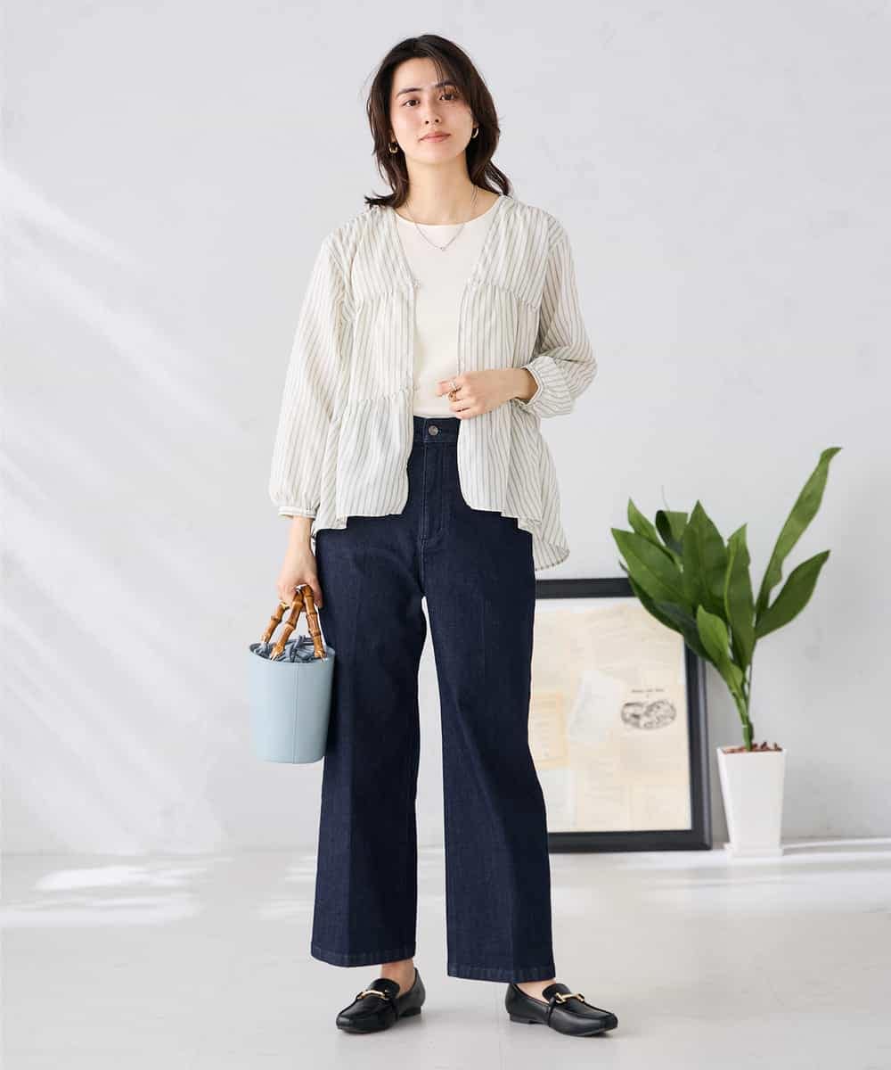 K2BGD32049 a.v.v(アー・ヴェ・ヴェ) ストライプ柄ティアードシアーブラウス アイボリー