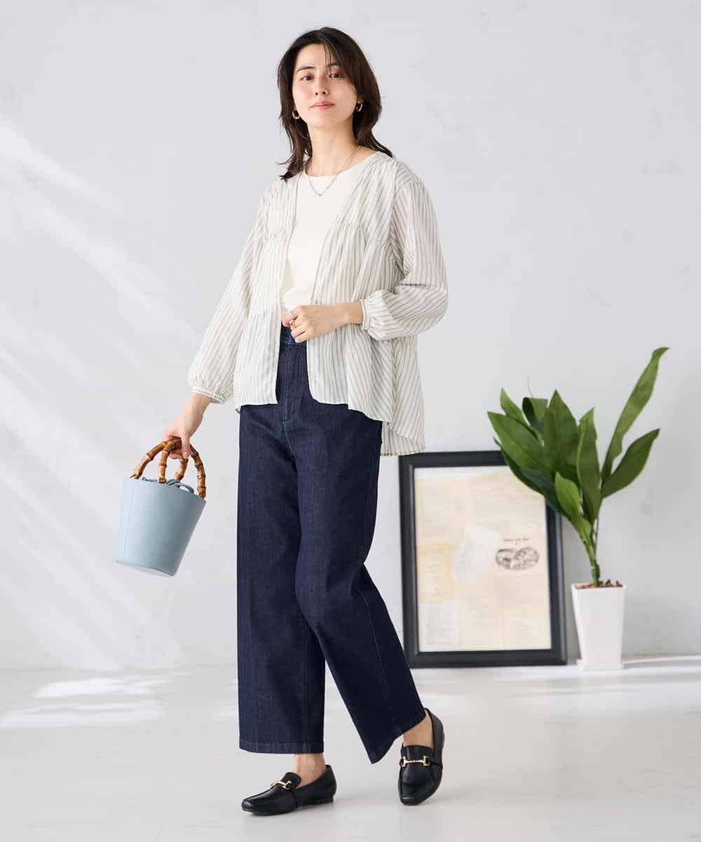 K2BGD32049 a.v.v(アー・ヴェ・ヴェ) ストライプ柄ティアードシアーブラウス アイボリー