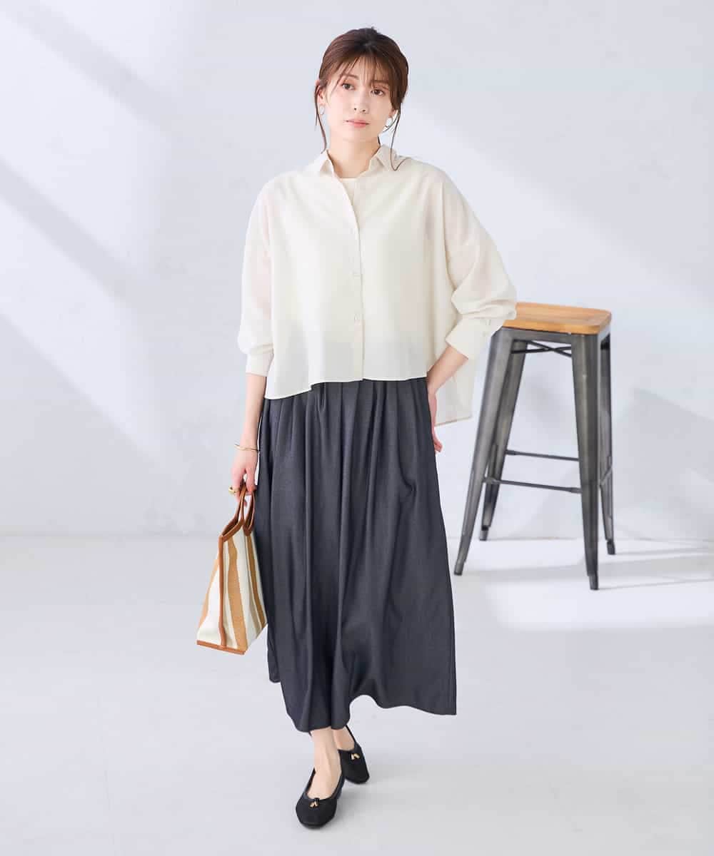 K2BGD33044 a.v.v(アー・ヴェ・ヴェ) 【洗える/接触冷感】クロップド丈セミシアーシャツ ブラウン×アイボリーストライプ柄