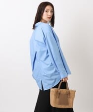 K2BGS49044 a.v.v(アー・ヴェ・ヴェ) バックタックデザインシャツ ブルー