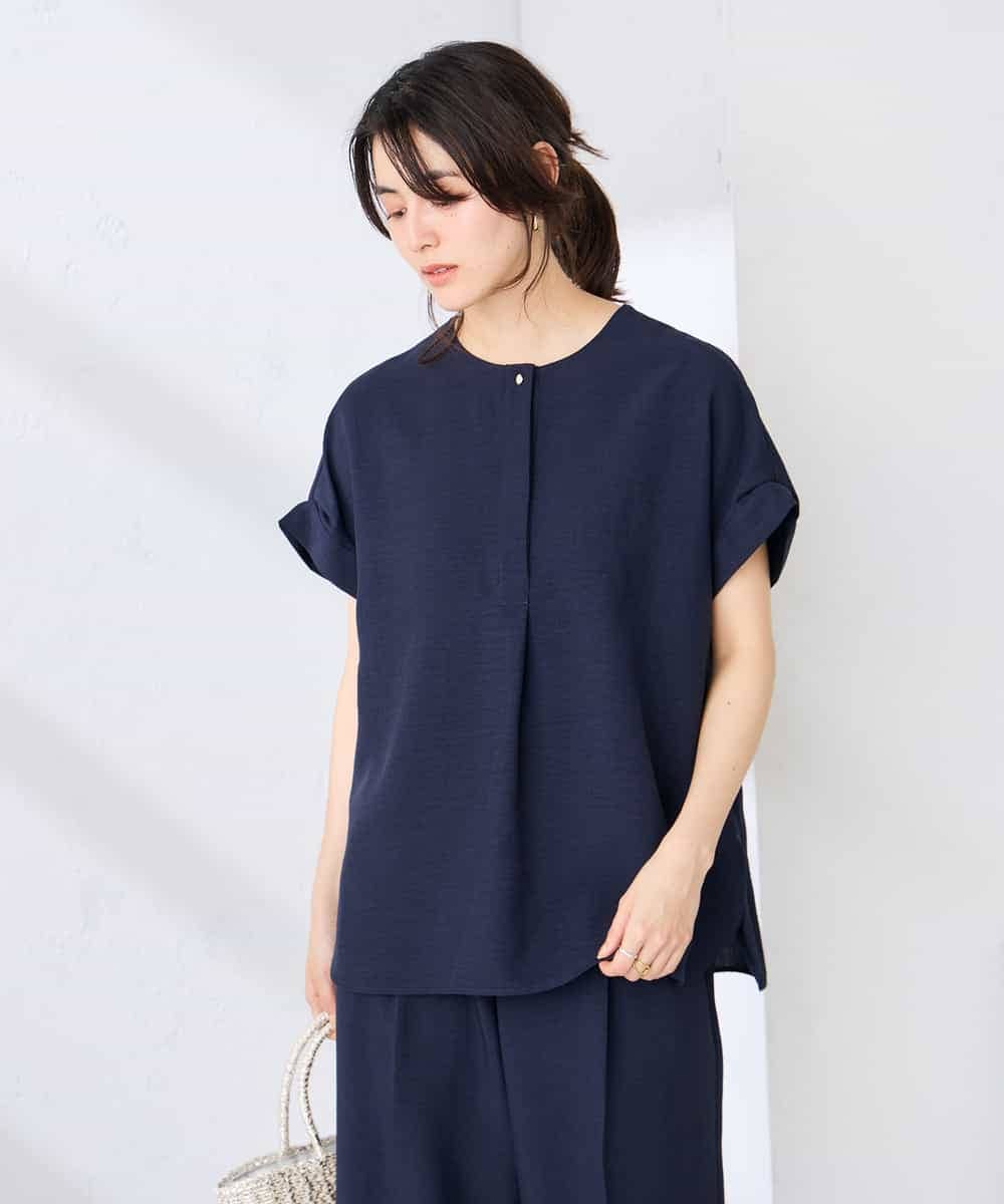 K2BHD06044 a.v.v(アー・ヴェ・ヴェ) 【接触冷感/UVカット】リネンライクスキッパーブラウス【セットアップ対応/アンチピリング】 ネイビー