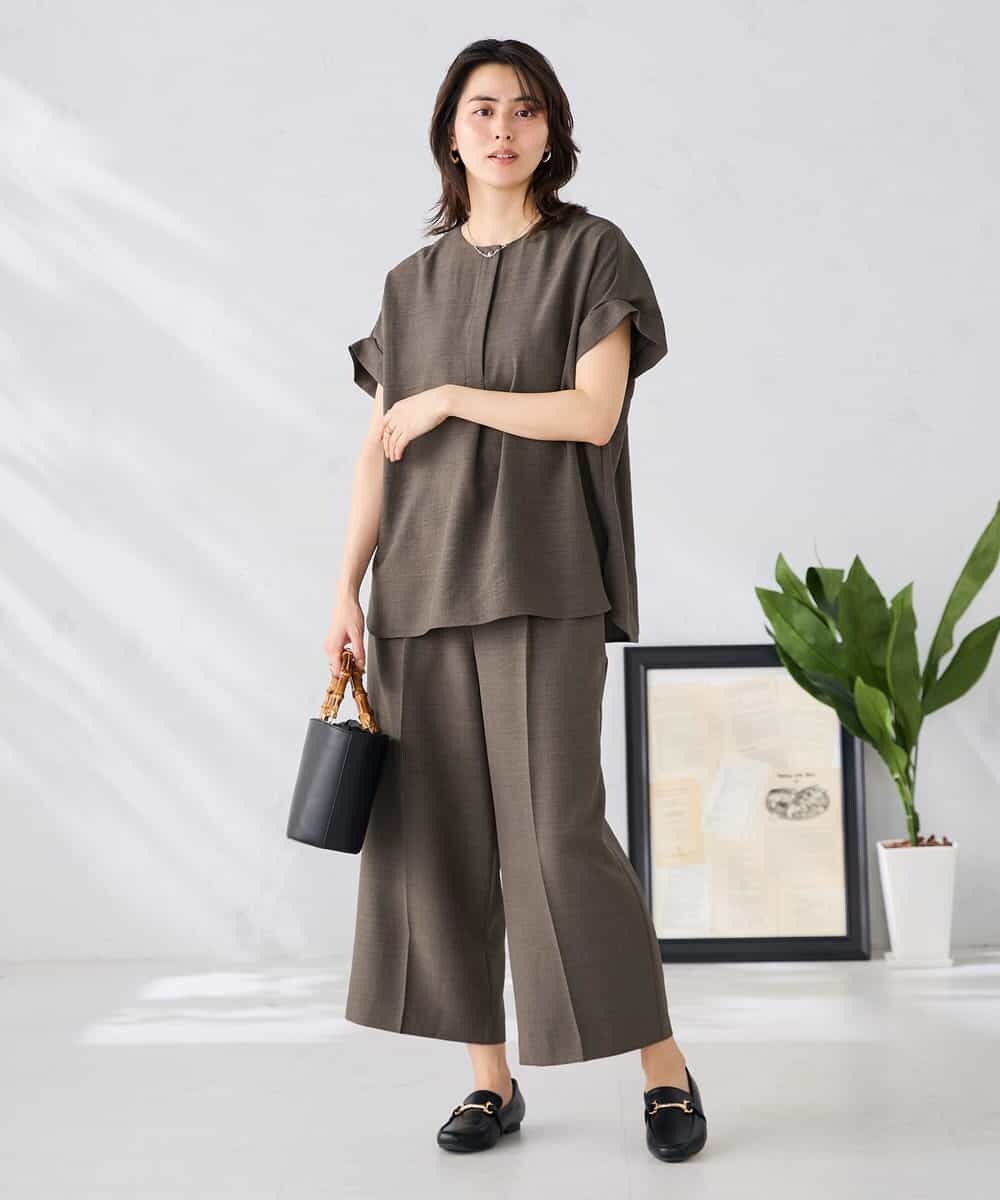 K2BHD06044 a.v.v(アー・ヴェ・ヴェ) 【接触冷感/UVカット】リネンライクスキッパーブラウス【セットアップ対応/アンチピリング】 ネイビー