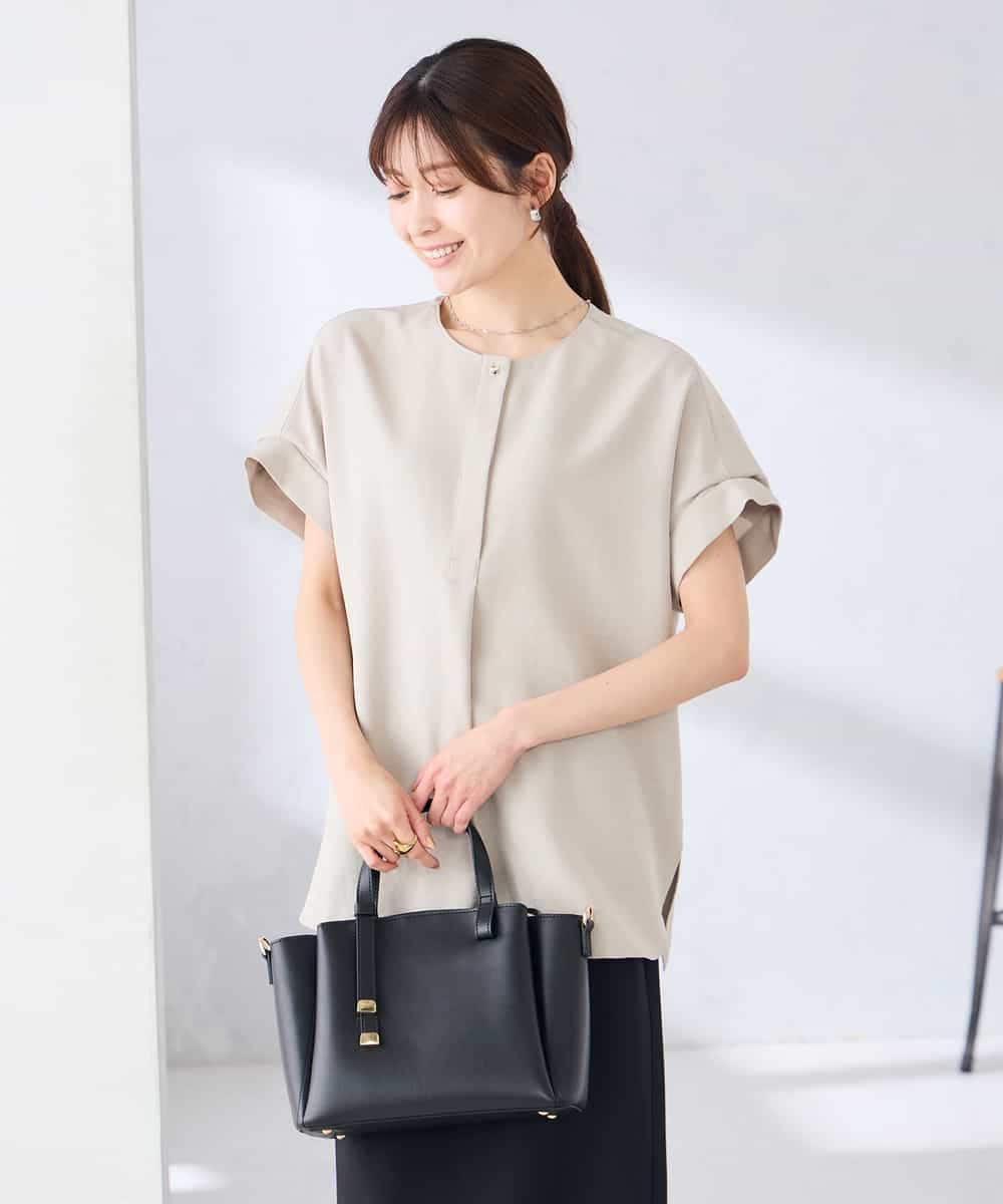 K2BHD06044 a.v.v(アー・ヴェ・ヴェ) 【接触冷感/UVカット】リネンライクスキッパーブラウス【セットアップ対応/アンチピリング】 グレージュ