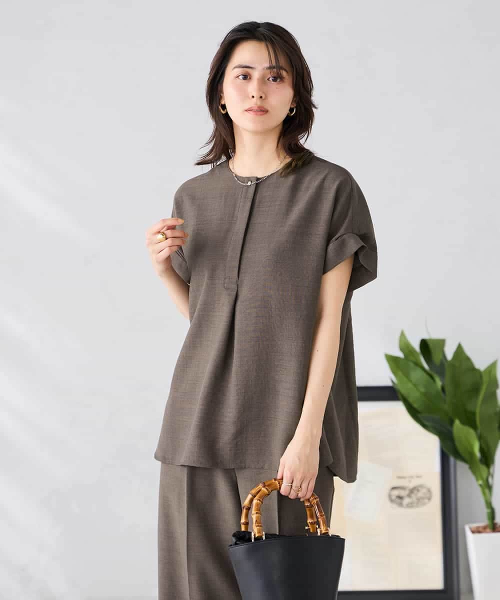 K2BHD06044 a.v.v(アー・ヴェ・ヴェ) 【接触冷感/UVカット】リネンライクスキッパーブラウス【セットアップ対応/アンチピリング】 ダークグレー