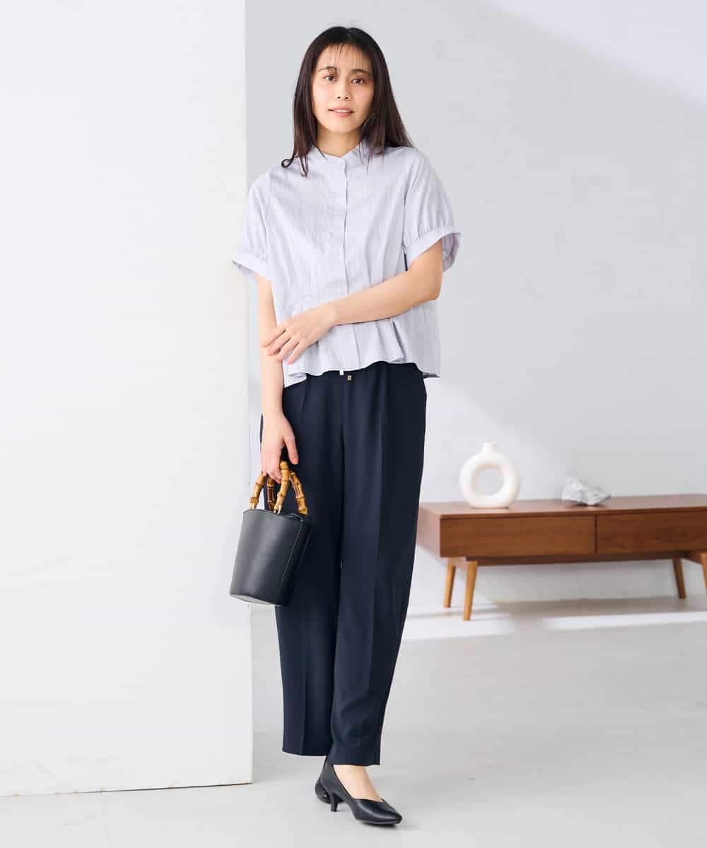 K2BHD36049 a.v.v(アー・ヴェ・ヴェ) ストライプペプラムクロップドシャツ ライトブルー