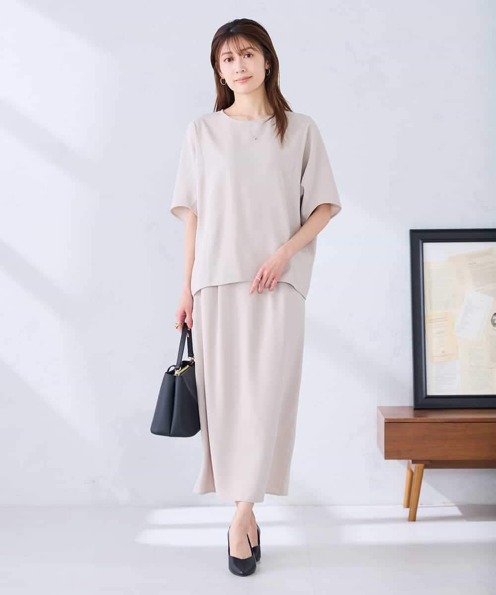 K2BHD37049 a.v.v(アー・ヴェ・ヴェ) ドルマンTブラウス【セットアップ対応】 グレージュ