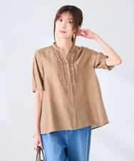 K2BHD39049 a.v.v(アー・ヴェ・ヴェ) フロントフリルデザインブラウス ベージュ