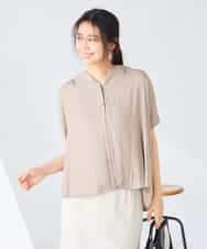 K2BHD40044 a.v.v(アー・ヴェ・ヴェ) Vネックギャザーブラウス アイボリー