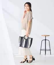 K2BHD40044 a.v.v(アー・ヴェ・ヴェ) Vネックギャザーブラウス アイボリー