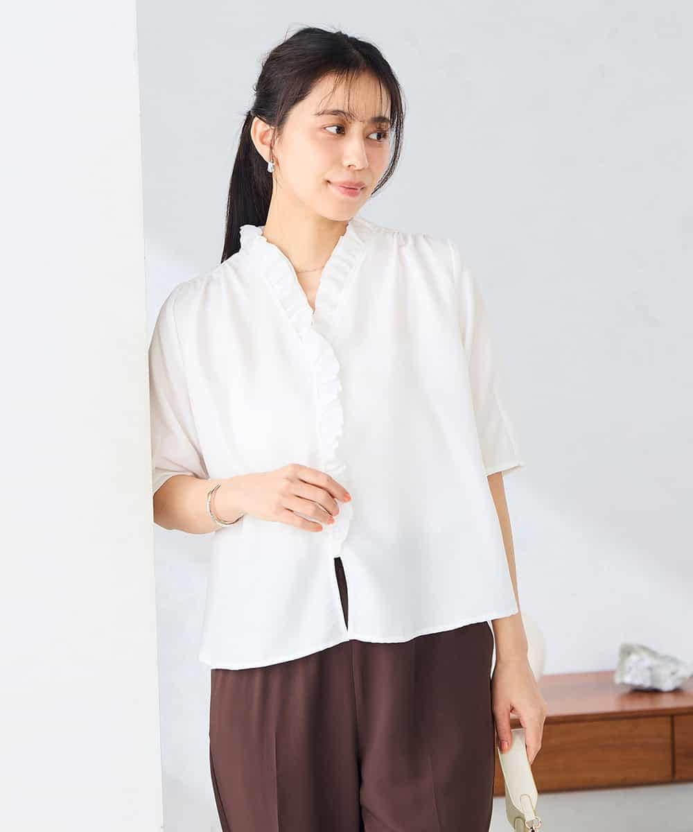 K2BHD42049 a.v.v(アー・ヴェ・ヴェ) フリルネックブラウス ホワイト