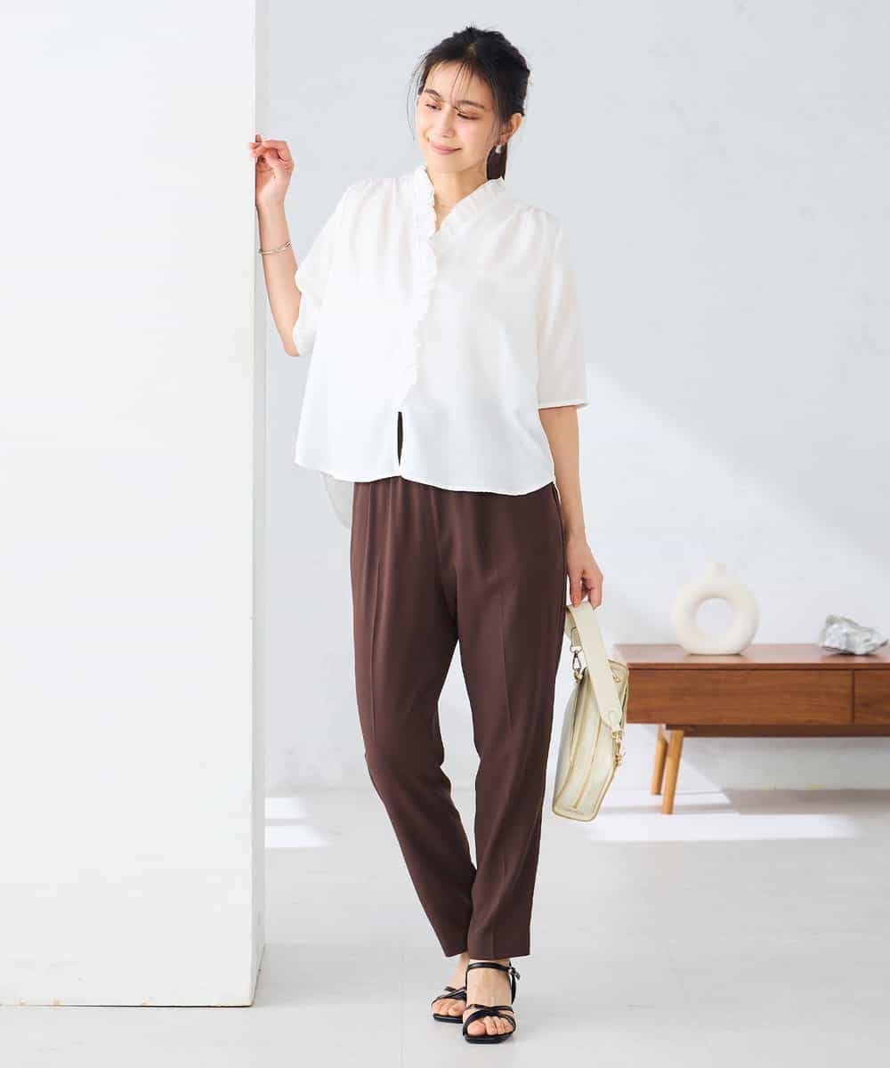 K2BHD42049 a.v.v(アー・ヴェ・ヴェ) フリルネックブラウス ホワイト