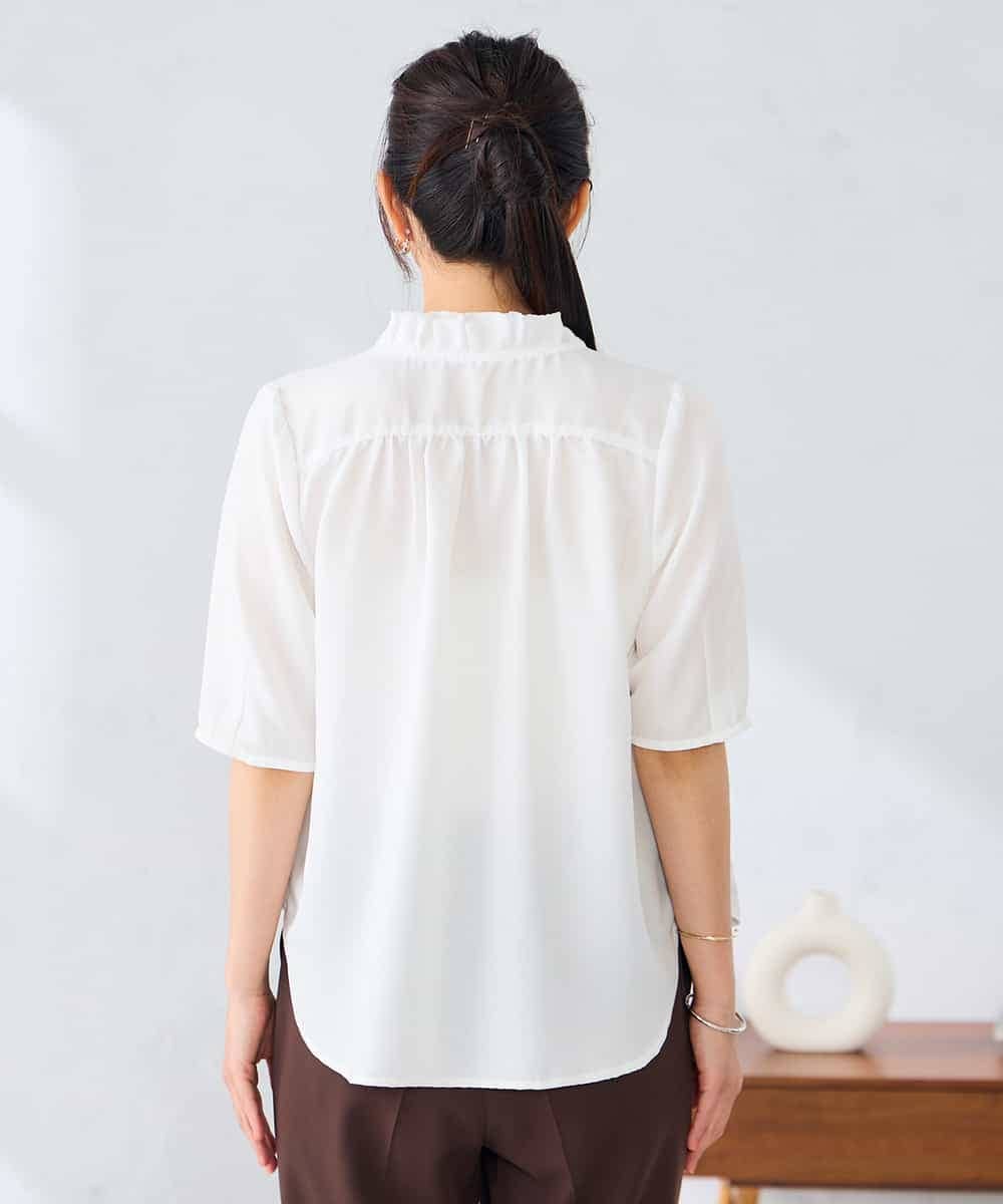 K2BHD42049 a.v.v(アー・ヴェ・ヴェ) フリルネックブラウス ホワイト