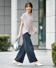 K2BHD43049 a.v.v(アー・ヴェ・ヴェ) Vネックプリントギャザーブラウス ピンク幾何柄