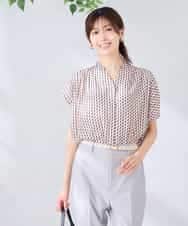 K2BHD43049 a.v.v(アー・ヴェ・ヴェ) Vネックプリントギャザーブラウス ピンク幾何柄