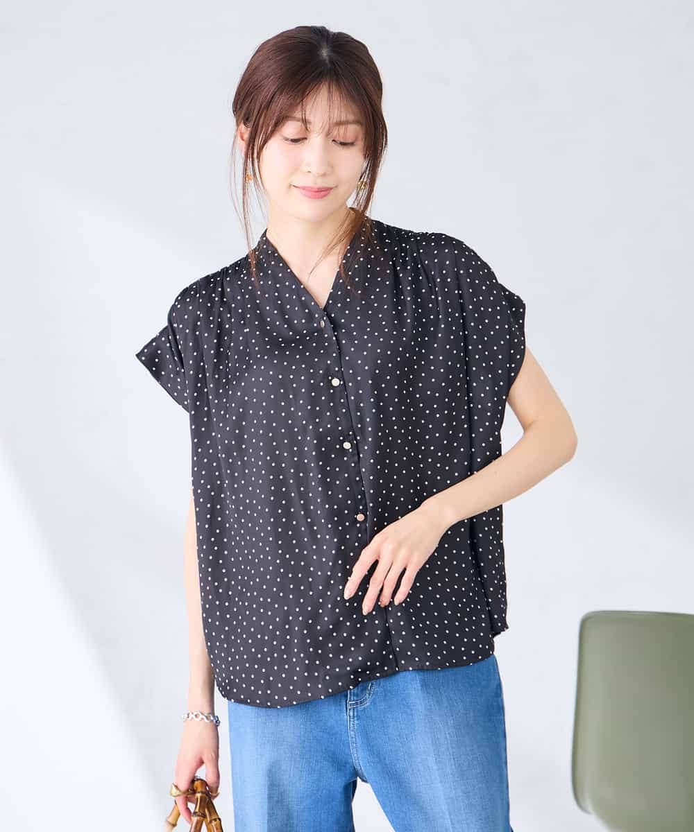 K2BHD43049 a.v.v(アー・ヴェ・ヴェ) Vネックプリントギャザーブラウス ピンク幾何柄