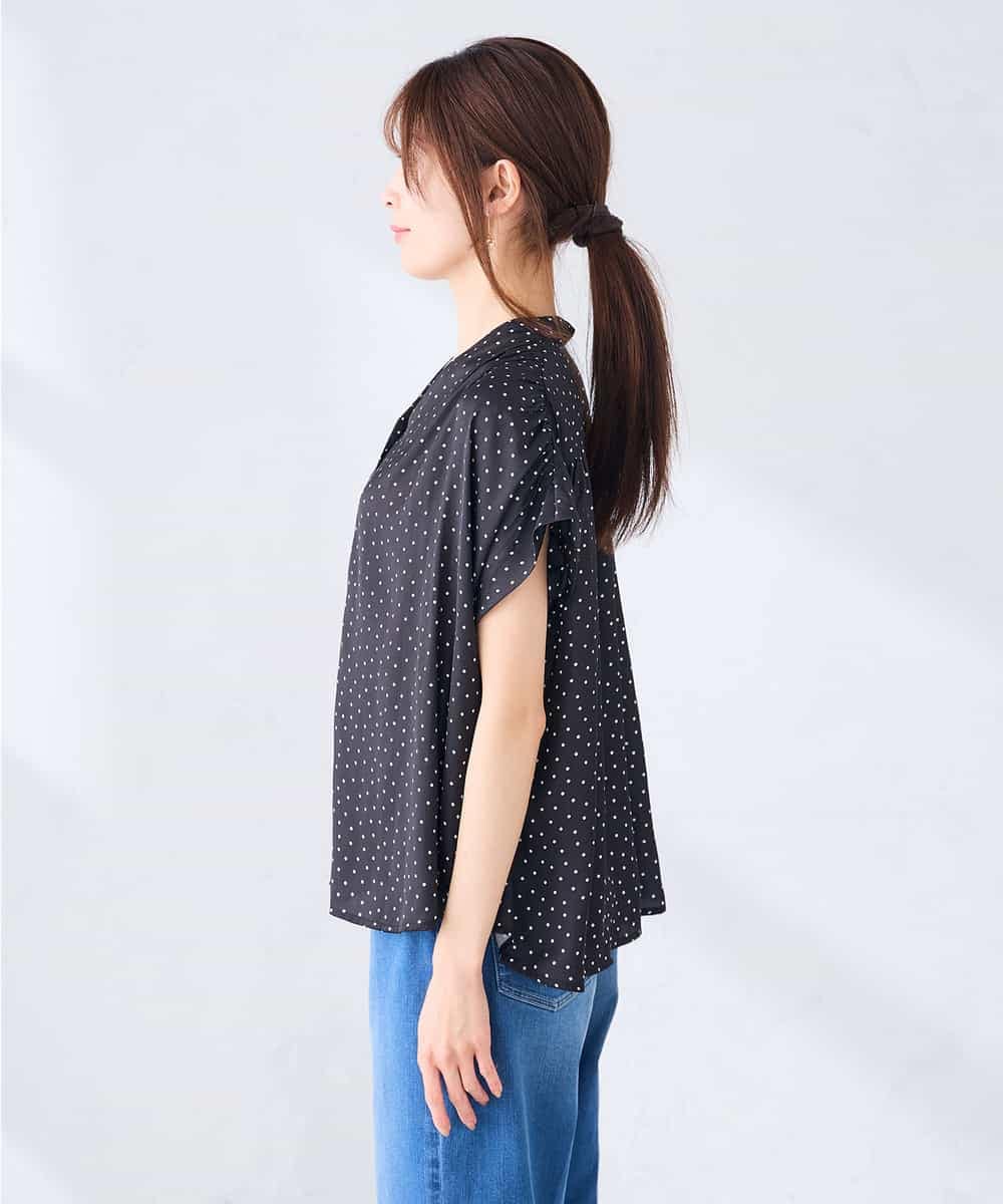 K2BHD43049 a.v.v(アー・ヴェ・ヴェ) Vネックプリントギャザーブラウス ピンク幾何柄