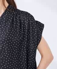 K2BHD43049 a.v.v(アー・ヴェ・ヴェ) Vネックプリントギャザーブラウス ピンク幾何柄